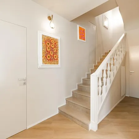 Beautiful Close To The Center Of Vila *